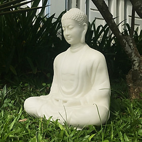 Tượng Phật Bổn Sư Thích Ca Mâu Ni cỡ lớn đẹp, ngồi thiền an nhiên bằng đá trắng nhân tạo Non Nước 55cm để bàn, bàn thờ, thờ cúng, trang trí phòng làm việc, trang trí sân vườn