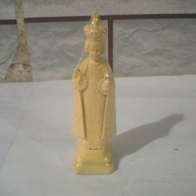 Mua 107. Chúa Kito Vua cao 10cm màu vàng sữa