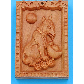 Mặt gỗ 12 con giáp - khắc hình tuổi Tuất - gỗ hoàng đàn MGCG10