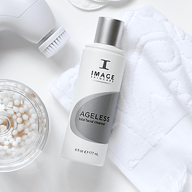 Sữa rửa mặt chống lão hóa làm sáng da Image Skincare Ageless (177ml)