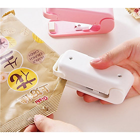 Mua MÁY HÀN MIỆNG TÚI NILON MINI CẦM TAY BẢO QUẢN THỰC PHẨM CHO ĐỒ ĂN TƯƠI NGON VÀ GIỮ LÂU HƠN - MODEL:NS122 - GIAO MÀU NGẪU NHIÊN