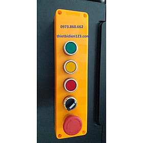 Mua Hộp nút ấn nhựa cao cấp có đi kèm nút ấn