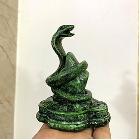 Hình ảnh [Tượng Rắn phong thủy] Tượng đá con rắn ôm thỏi vàng chiêu tài lộc cho gia chủ - Chiều cao 11cm - Màu Xanh Lục Bích