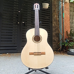 Mua Đàn Guitar Dây Nylon classic Bấm Không Đau Tay MC 400