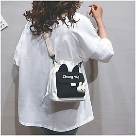 Túi đeo chéo nam nữ phong cách dễ thương - BEE GEE DCTE1061