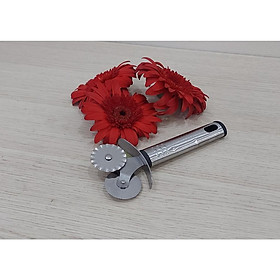 Mua Dụng cụ cắt bột  Căt bánh Pizza 2 bánh răng (inox+thép cao cấp)