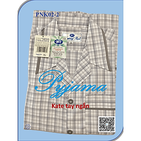 Bộ Pyjama HUONGTAM Kate tay ngắn nam cao cấp(PNK02). Chất liệu Kate loại tốt: mềm mại, thoáng mát, không phai màu