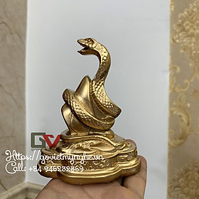 Tượng đá trang trí phong thủy tượng con Rắn ôm tài lộc phong thủy bàn làm việc - Chiều Cao 11cm - Màu nhũ đồng