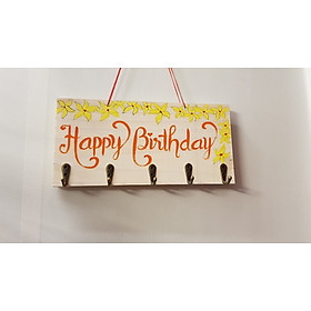 Bảng trang trí, bảng treo chìa khóa handmade "Happy birthday" món quà sinh nhật vô cùng ý nghĩa dành tặng người thân, bạn bè, đặc biệt bạn bè quốc tế