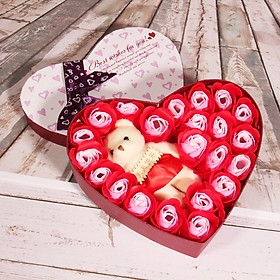 Hộp quà hình trái tim hoa hồng và gấu bông màu đỏ
