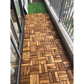 Vỉ gỗ lót sàn ngoài sân vườn