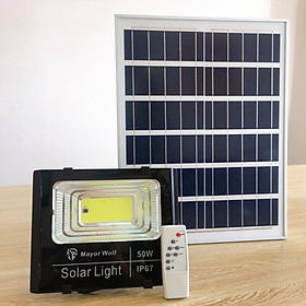 Đèn pha LED năng lượng mặt trời 50W