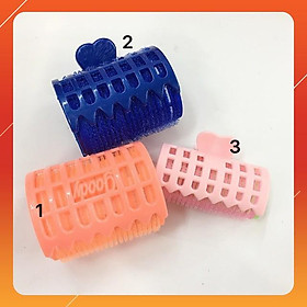 Combo 3 lô cuốn tóc loại dính có nắp chụp cao cấp ( giao màu ngẫu nhiên )