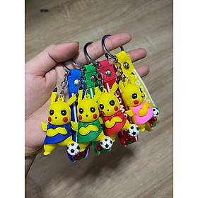 Móc Khoá Hình Thú Pikachu Đá Banh Dễ Thương Thời Trang