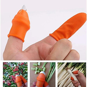 Bộ 2 Cái Găng tay hái Rau Củ GTM-5A, Móng tay thép hái quả nhặt rau , Găng tay bảo hộ