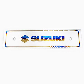 Hình ảnh Bảng tên Titan khắc chữ Suzuki