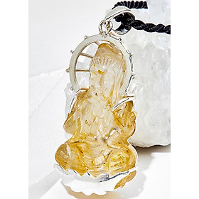 Mặt dây chuyền phật bà quan âm thạch anh tóc vàng bọc bạc Ngọc Quý Gemstones