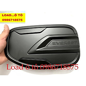 Ốp Nắp Xăng Đen Xe Ford Everest 2023 Màu Đen Sang Trọng Cao Cấp