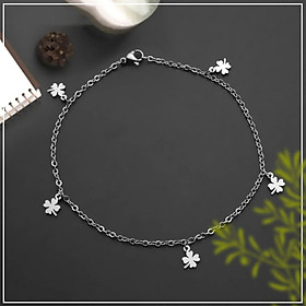 Lắc chân cỏ bốn lá may mắn ý nghĩa