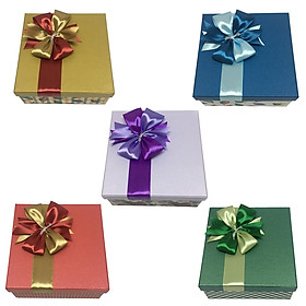 Hộp Quà Vuông Phượng Hoàng (18 x 18 x 9 cm) - Giao mẫu ngẫu nhiên