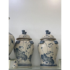 Mua Chóe bày hàng men rạn vẽ. Giá 1 cặp