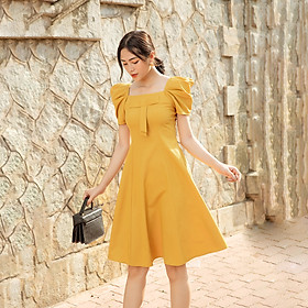 Hình ảnh Đầm xòe tay phồng cổ vuông phối nơ thời trang Eden - D439