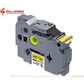 Mua Nhãn in TZ2-S631  Khổ rộng 12mm  chữ đen nền vàng( Black on Yellow)  siêu dính  bám dính cao  chống thấm nước.