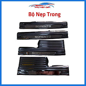 Bộ ốp bậc cửa trong ngoài nẹp bước chân Sorento 2020-2021 vân Titan chống trầy trang trí xe