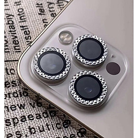 Mua Bộ 3 Vòng Kim Cương Bảo Vệ Camera Dành Cho iPhone 12Pro - 12Pro Max - Chống Bụi  Hạn chế vân tay & Mờ Camera - Phay Kim Cương Cực XỊn Xò