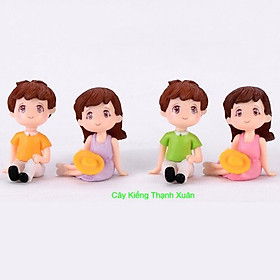 Mua Phụ Kiện Trang Trí Tiểu Cảnh Cặp Đôi Ngồi Picnic (Giao Màu Ngẫu Nhiên)  Trang Trí Chậu Sen Đá  Cây Cảnh  Sân Vườn