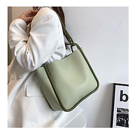 Wholesale simple shoulder underarm women's bag 2022 New Fashion internet celebrity live streaming tote bag one-piece drop shipping