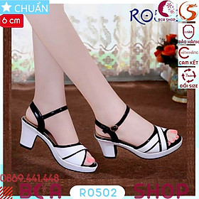 Giày cao gót nữ 6p RO502 ROSATA tại BCASHOP kiểu dáng sandal, màu trắng phối viền đen đơn giản nhưng thời trang