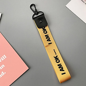 Móc khóa dây Strap dây vải ngắn chữ I AM OK - vàng