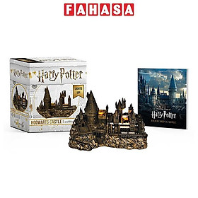 Harry Potter Hogwarts Castle And Sticker Book: Lights Up!