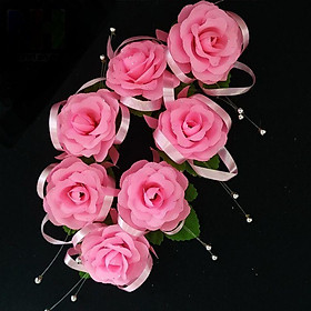 Hoa hồng cài áo ngày cưới dành cho đoàn đưa rước dâu
