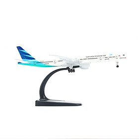 Mô hình máy bay Boeing777 Garuda Indonesia (20cm) ( Trắng Xanh,có bánh )