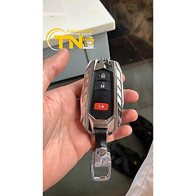 ỐP KHÓA CHO XE CROSS, CAMRY 2019, 2020, 2021 HỢP KIM CAO CẤP
