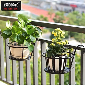 Mua Giá treo chậu hoa ban công bằng sắt siêu gọn