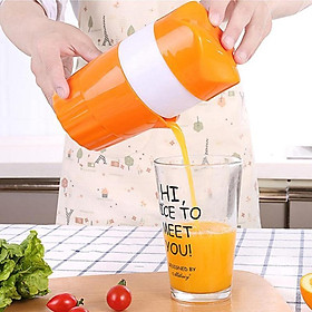 Mua Dụng Cụ Vắt Nước Cam Bằng Tay Tiện Lợi