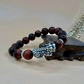 Vòng Đá Mắt Hổ Đỏ Nâu 12mm – Mix Tỳ Hưu Bạc – Phụ Kiện Thời Trang Đá Tự Nhiên Cao Cấp