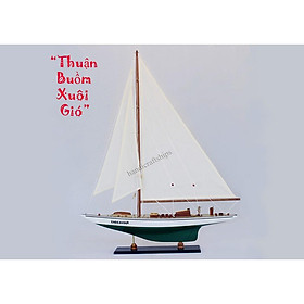 Mô hình thuyền gỗ Endeavour (Trắng - Xanh lá) 50cm