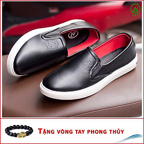 Giày Slip On Nam Aroti Đế Khâu Chắc Chắn Phong Cách Đơn Giản Màu Đen - M498-DEN(VT)-Kèm Vòng Tay Phong Thủy