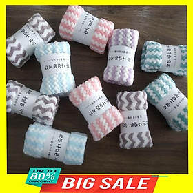 Mua Khăn tắm kẻ xuất hàn siêu thấm 70x140cm (Giao màu ngẫu nhiên)
