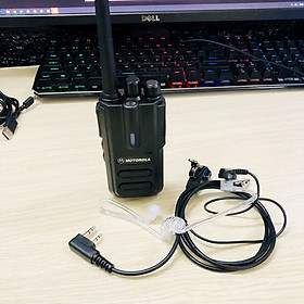 Bộ đàm Motorola CP-550. Sản phẩm mới, công nghệ mới, dung lượng pin khủng – Hàng nhập khẩu