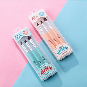 Professional Makeup Brushes Eyeshaow Brush Eyebrow Brush Lip Brush Eye Makeup Tools Random Color