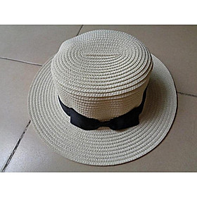 NÓN CÓI VÀNH NHỎ ĐI BIỂN