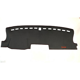 Thảm taplo cho xe Ford Everest 2022, 2023 chất liệu da vân carbon cao cấp - Hàng loại 1