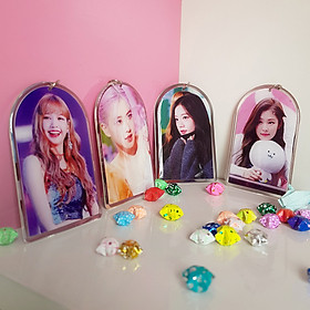 Bộ 4 móc khóa nhóm nhạc BLACKPINK đổ keo 8cm