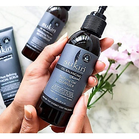 Sữa Rửa Mặt Dạng Gel Than Tre Kiềm Dầu Sukin Oil Balancing Plus Charcoal Purifying Gel Cleanse (125ml)
