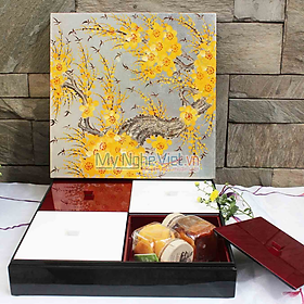 Mua Hộp mứt vuông 4 ngăn vẽ hoa đủ mẫu
